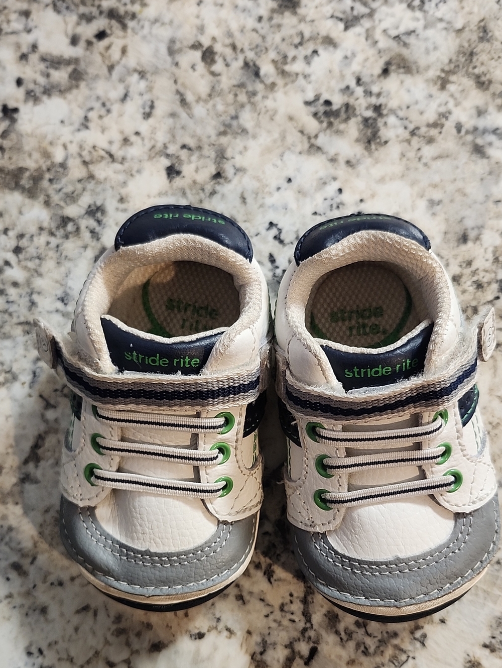 Stride Rite Baby Shoes - Picture 5 of 10